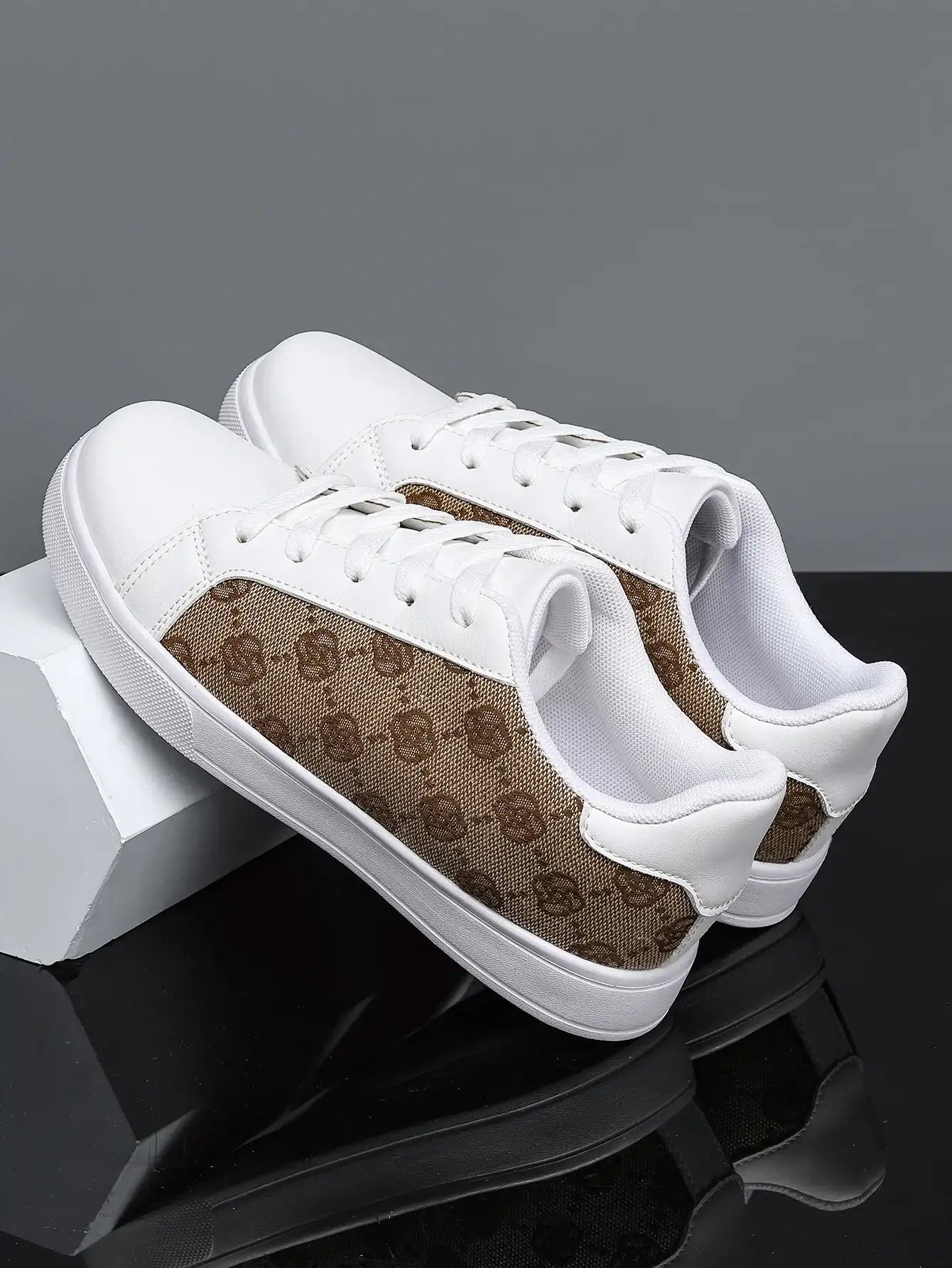 Men's Non-Slip Breathable Versatile Casual Shoes Sneakers
