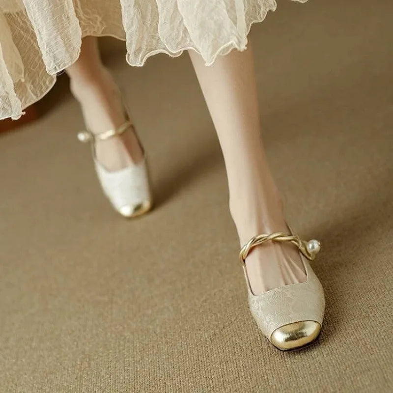 Women's Versatile French Style Shallow Mouth Lightweight Shoes