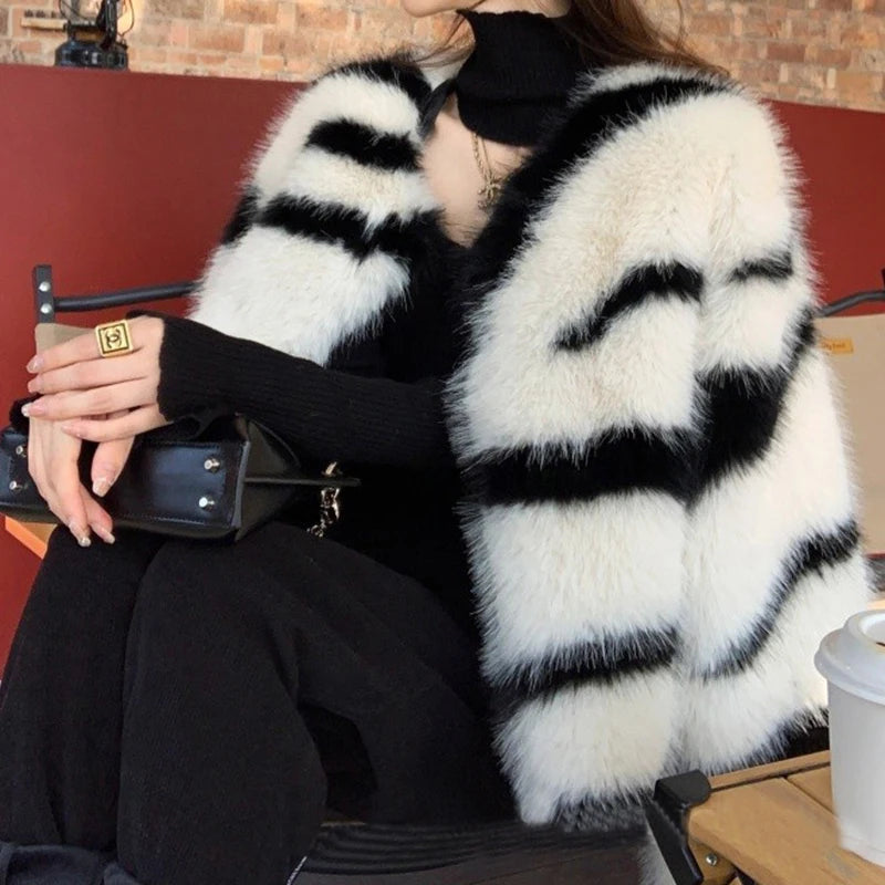 Women's Faux Fox Fur Fluffy Zebra Fur Coat Jacket