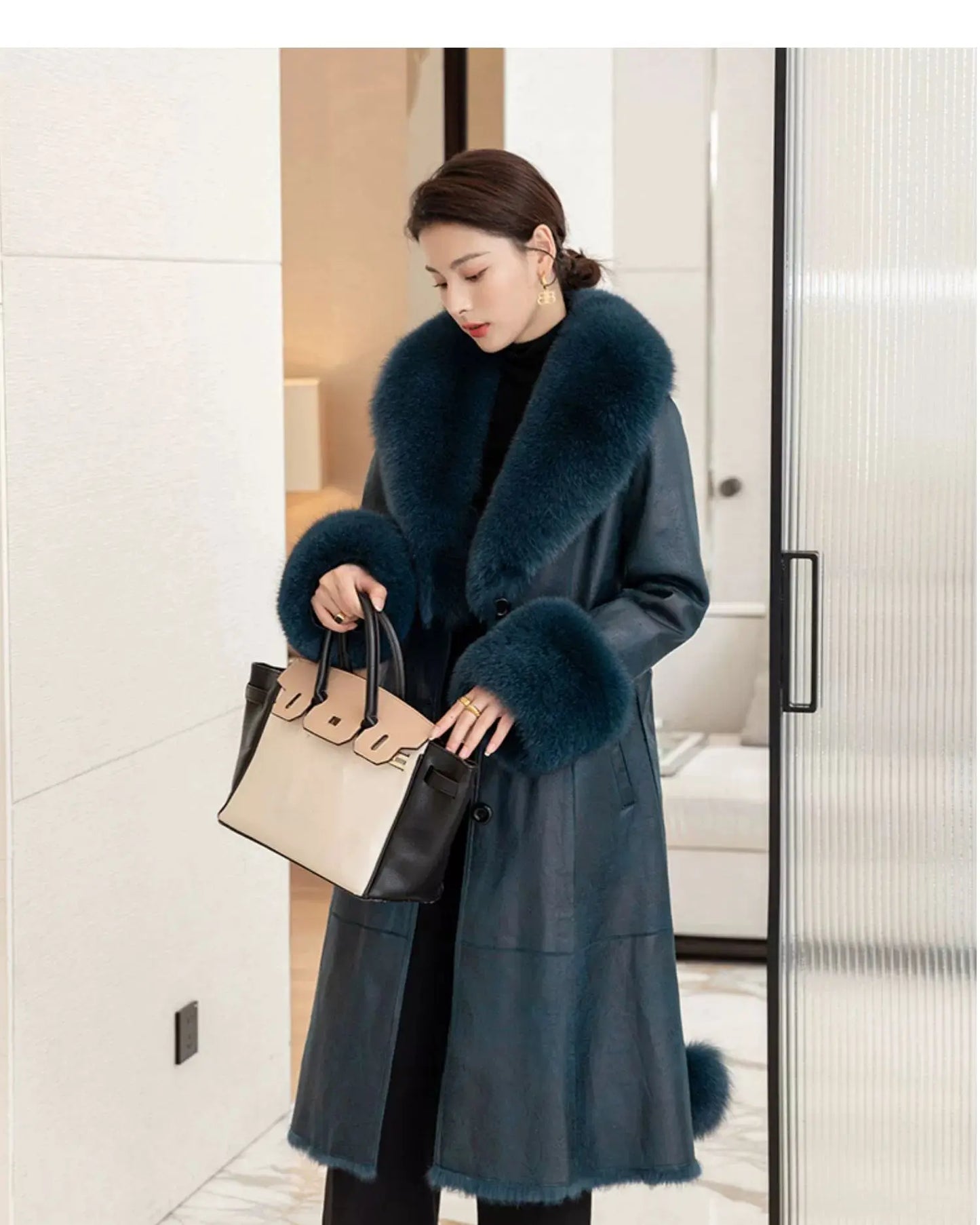 Women's Mid Length Rabbit Fur Fox Fur Collar Slim Fit Coat