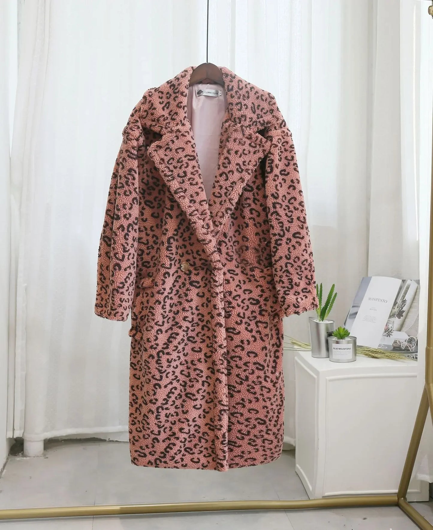 Women's Faux Fur Luxury Plush Coat