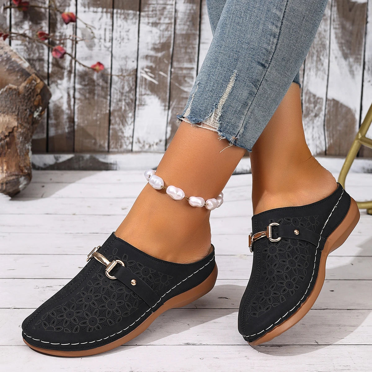 Women's Lightweight Half Support Middle Aged Sandals Slippers