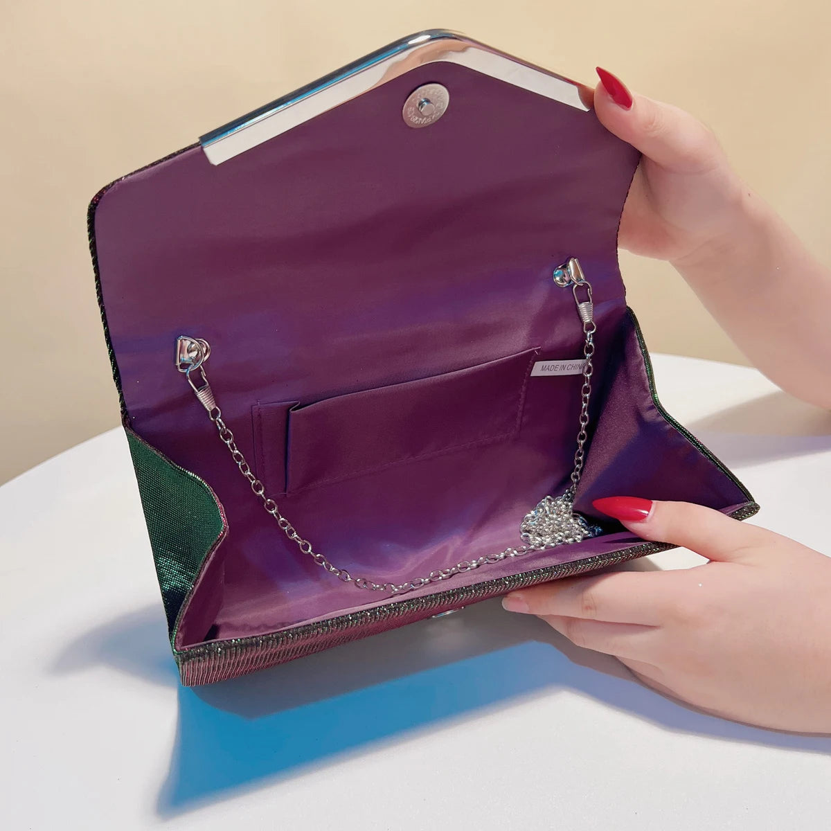 Women's Charm Clutch Glitter Shiny Metal Chain Purse