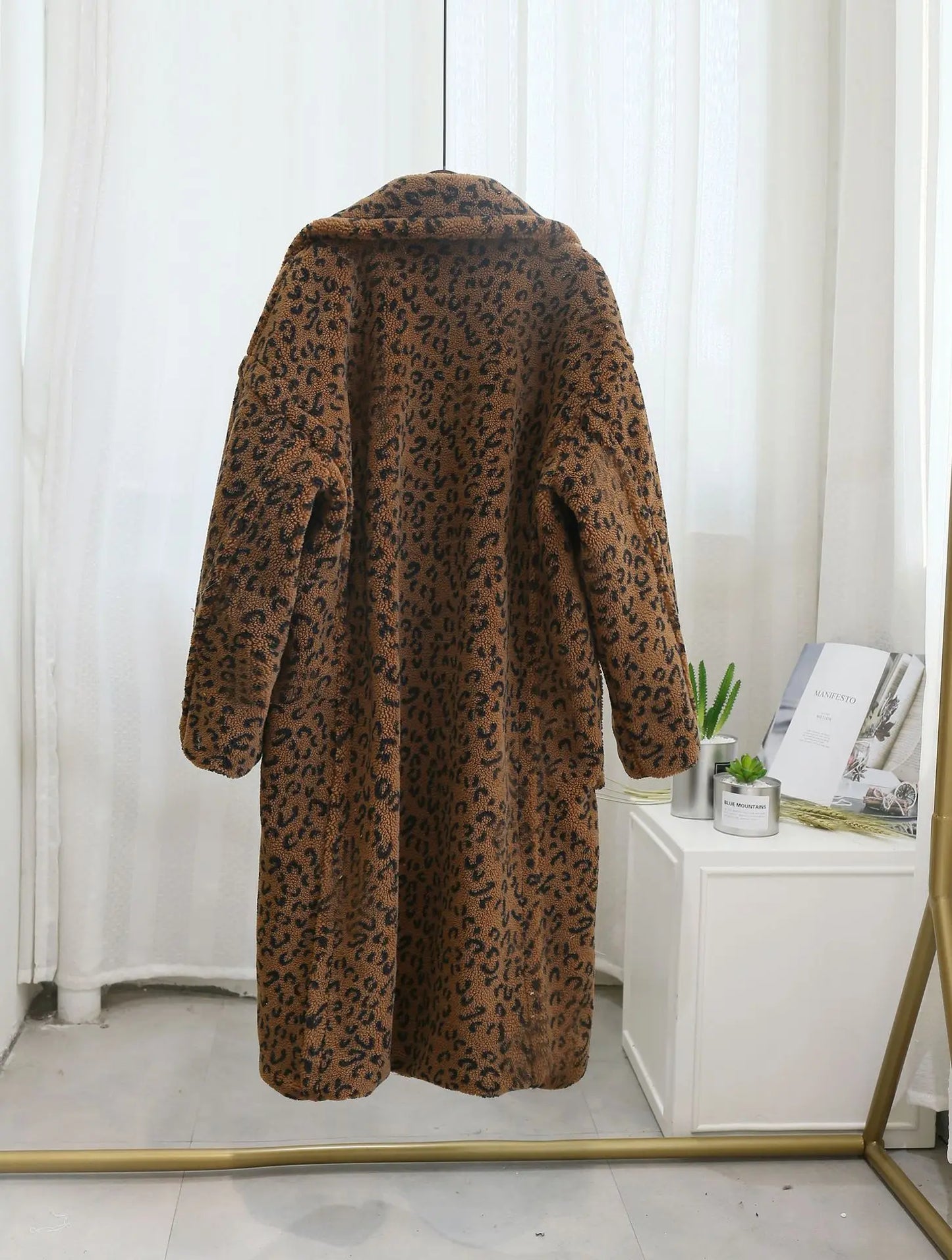 Women's Faux Fur Luxury Plush Coat