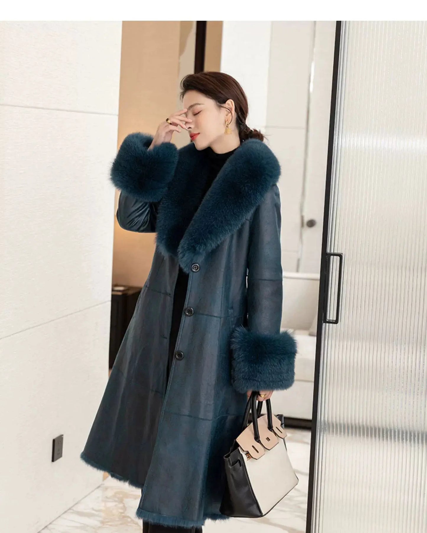 Women's Mid Length Rabbit Fur Fox Fur Collar Slim Fit Coat