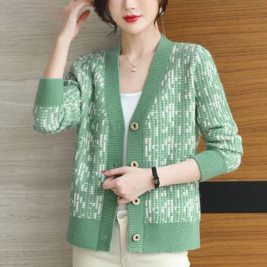 Women's V-neck Long Sleeve Button Cardigan Sweater