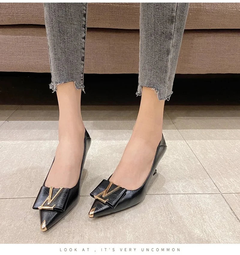 Women's Pointed Toe Stiletto Heels Medium Height Pumps