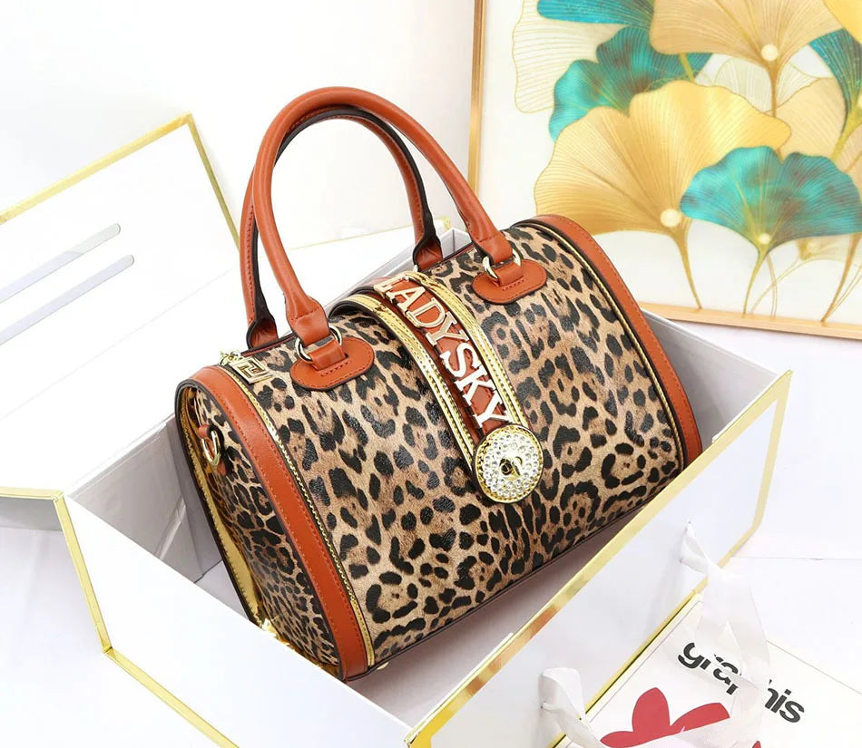Women's Crocodile Embossed Letter Decoration Shoulder Handbag