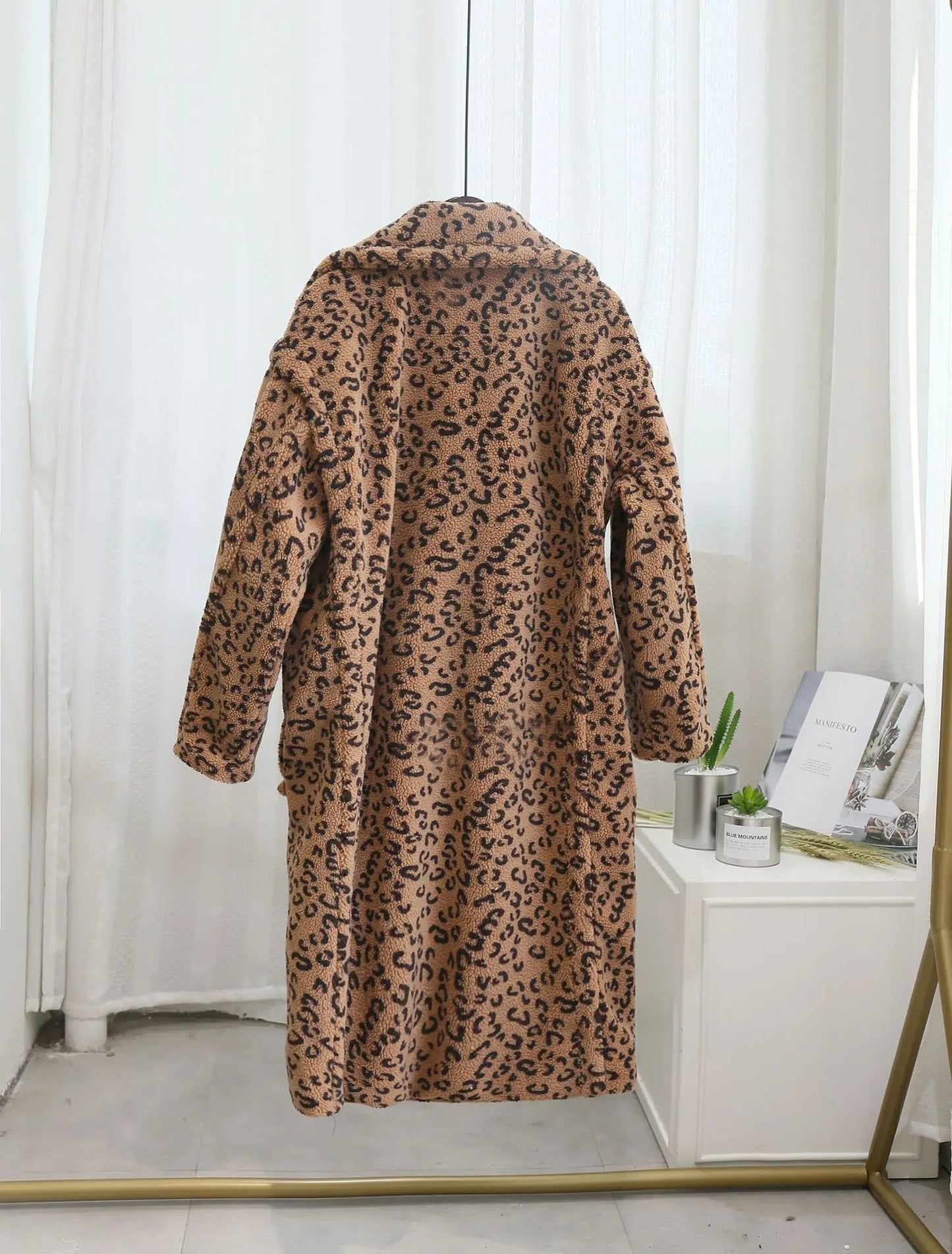 Women's Faux Fur Luxury Plush Coat