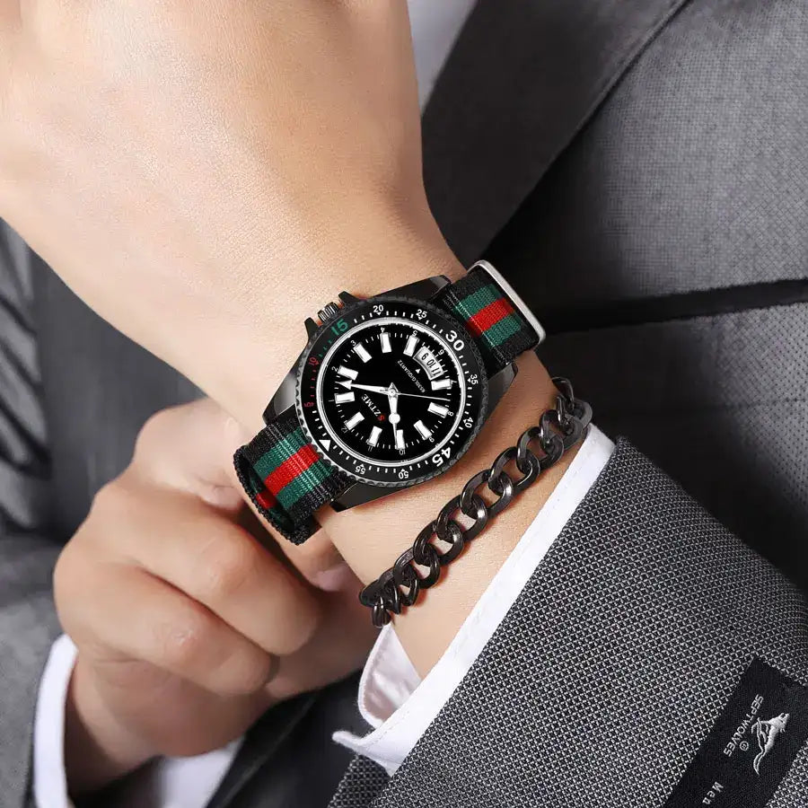 Men's Nylon Strap Calendar Simple Quartz Watch