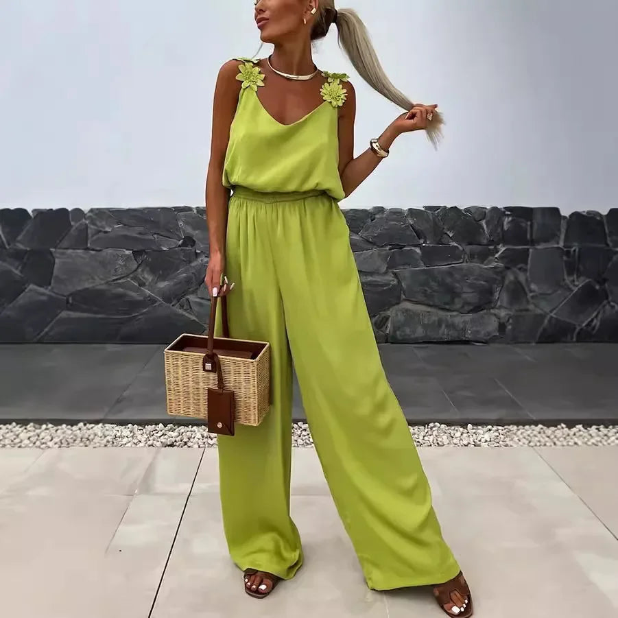 Women's Sleeveless Pocket Design Loose Fit Jumpsuit