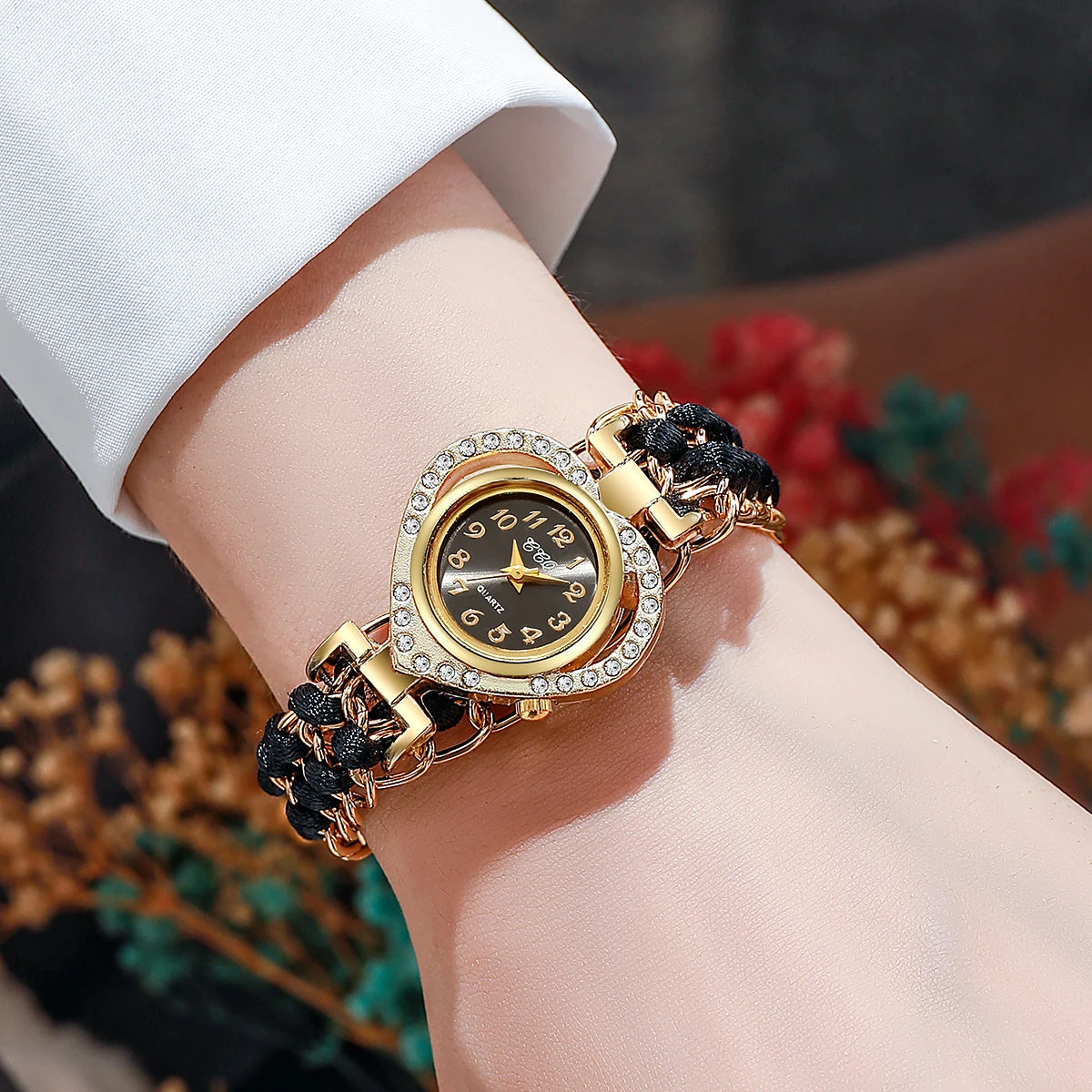 Women's Rhinestone Heart Dial Woven Strap Quartz Wristwatch