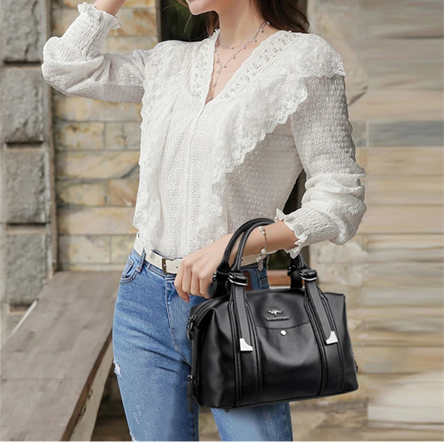 Woman's Luxury Designer Trendy Large Capacity Leather Handbag