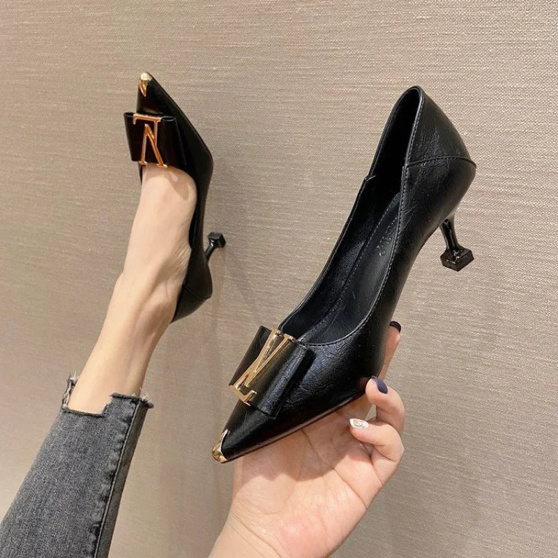 Women's Pointed Toe Stiletto Heels Medium Height Pumps