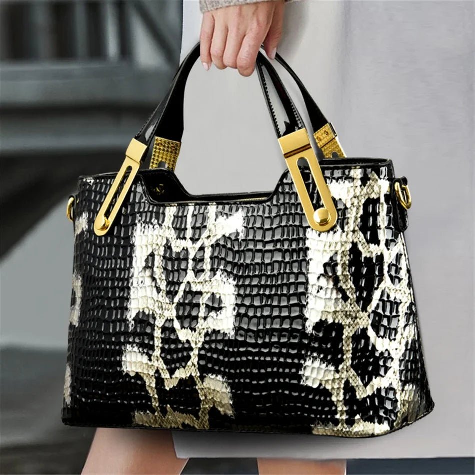 Women Python Pattern Luxury Party Handbag