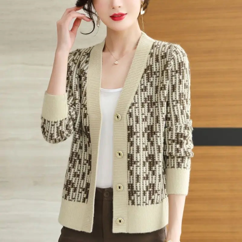 Women's V-neck Long Sleeve Button Cardigan Sweater