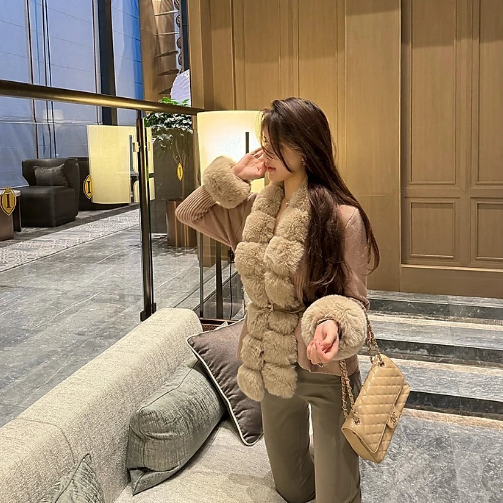 Women's Faux Fur Detachable Collar Coat