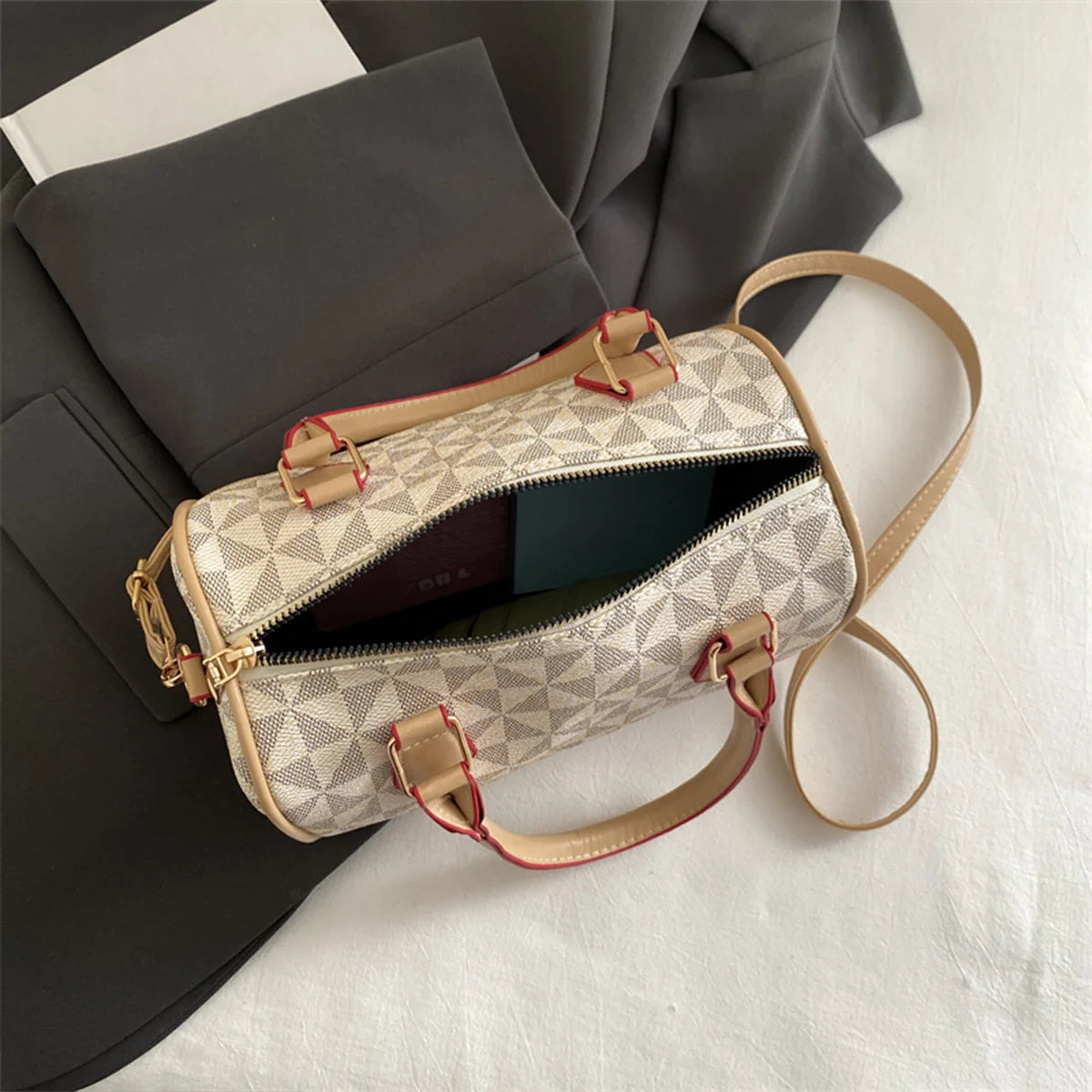 Women's Windmill Print PU Color Adjustable Strap Handbag
