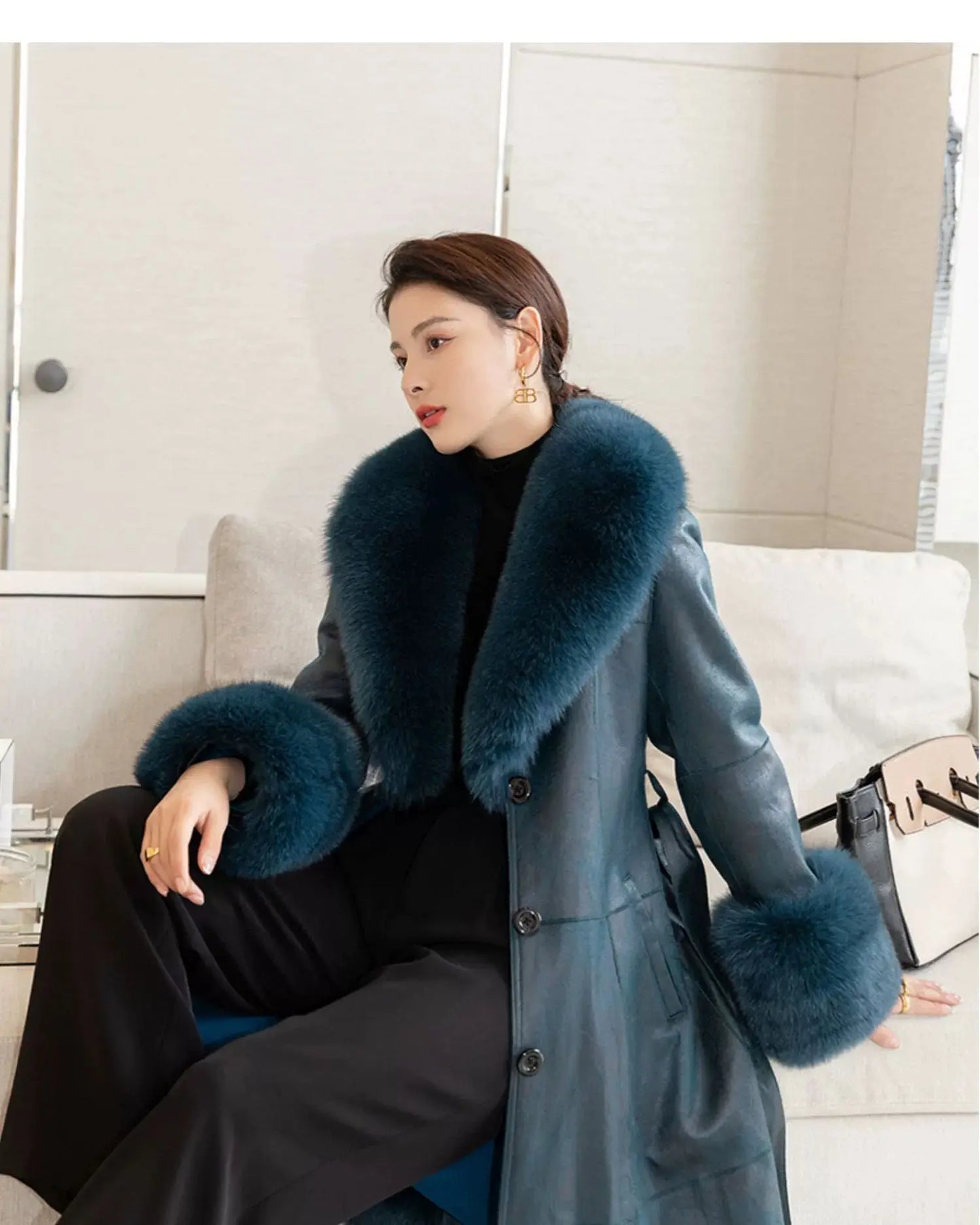 Women's Mid Length Rabbit Fur Fox Fur Collar Slim Fit Coat