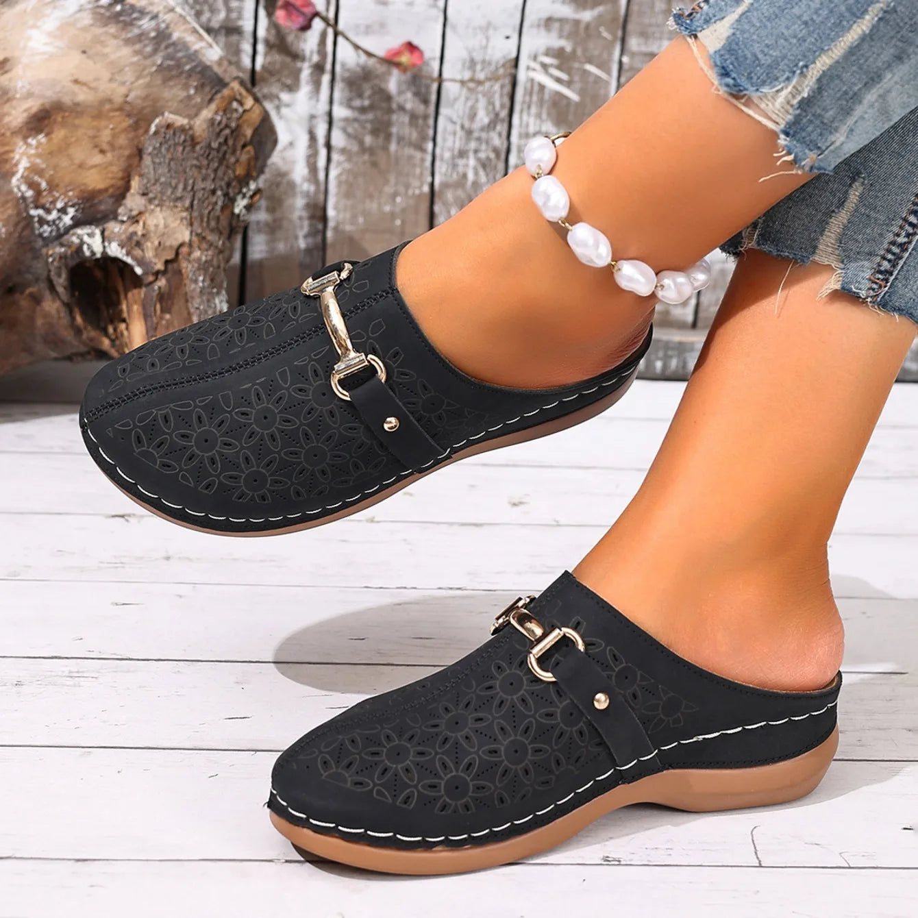 Women's Lightweight Half Support Middle Aged Sandals Slippers