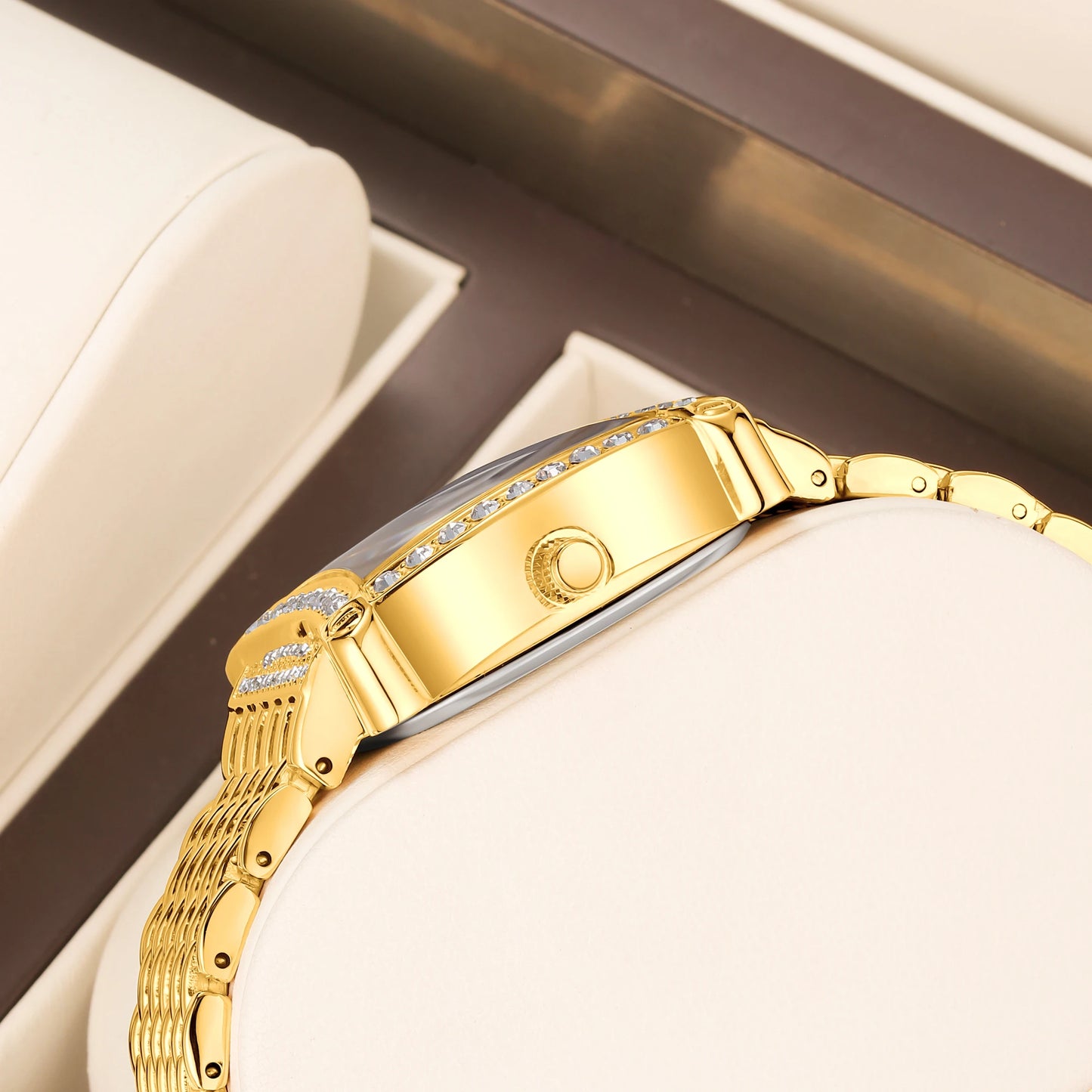Women's Luxury Diamond-Set Dial Water Resistant Quartz Bracelet Watch