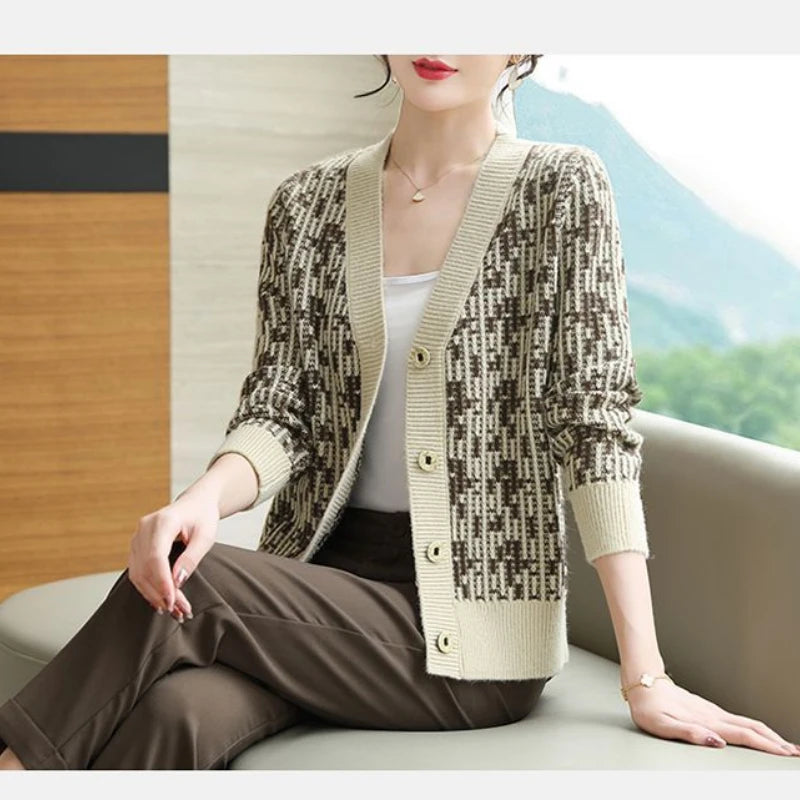 Women's V-neck Long Sleeve Button Cardigan Sweater