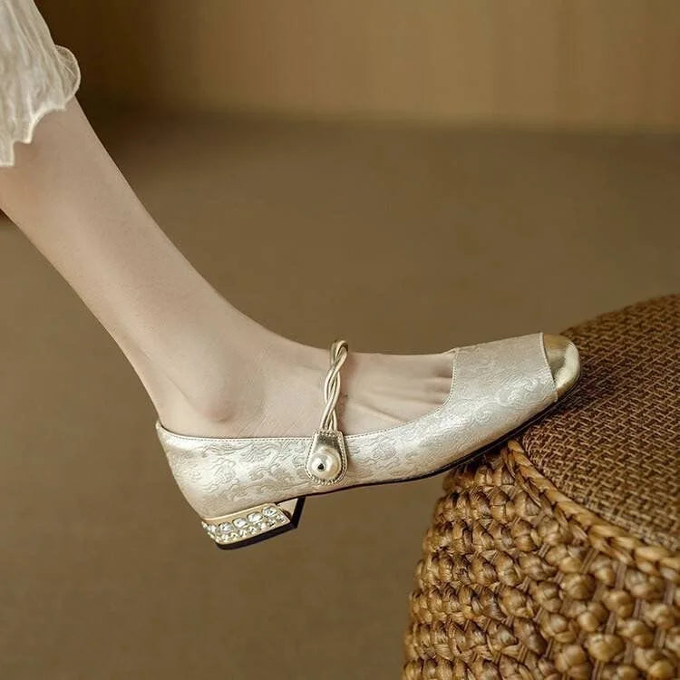 Women's Versatile French Style Shallow Mouth Lightweight Shoes