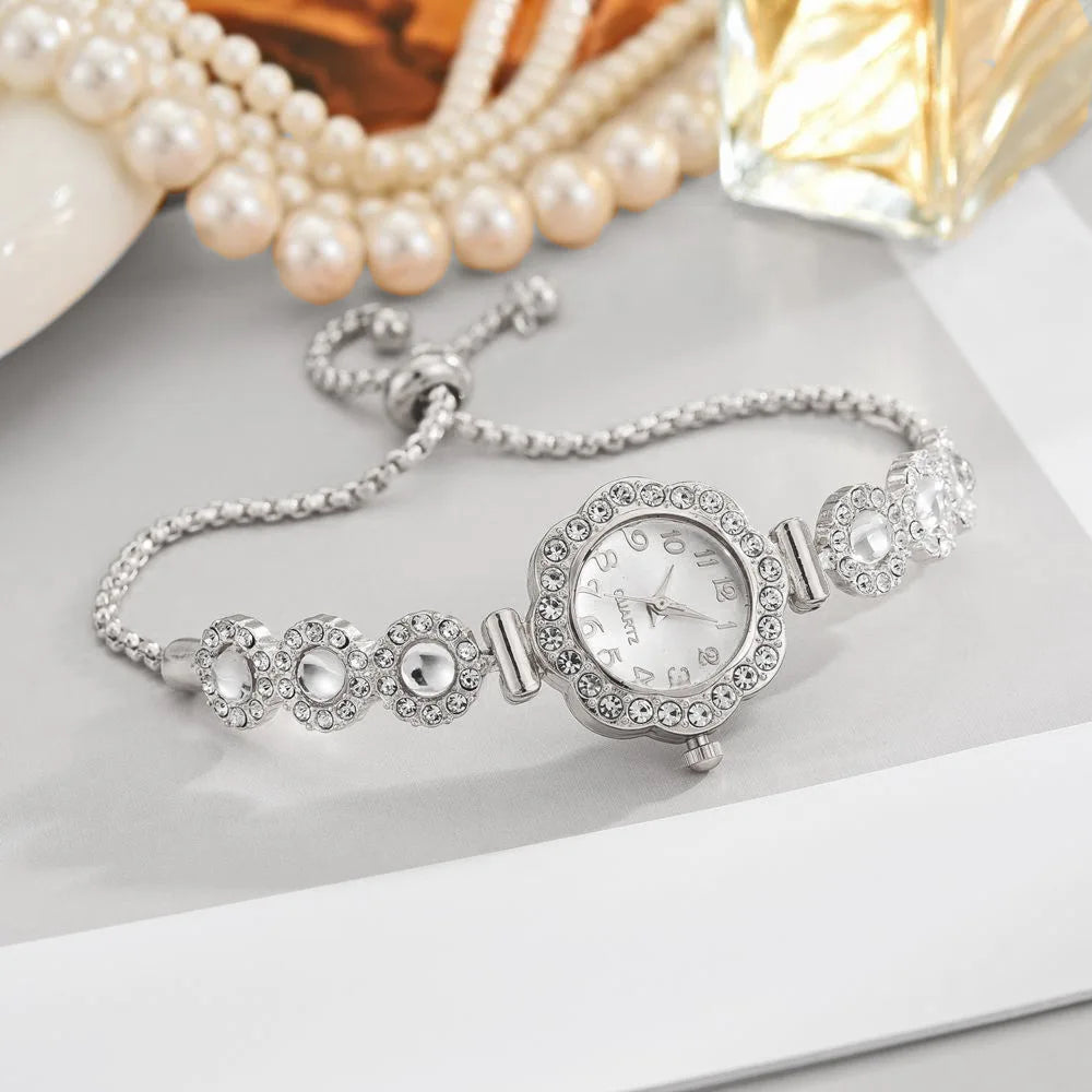 Women's Elegant Rhinestone Strap Quartz Wristwatch