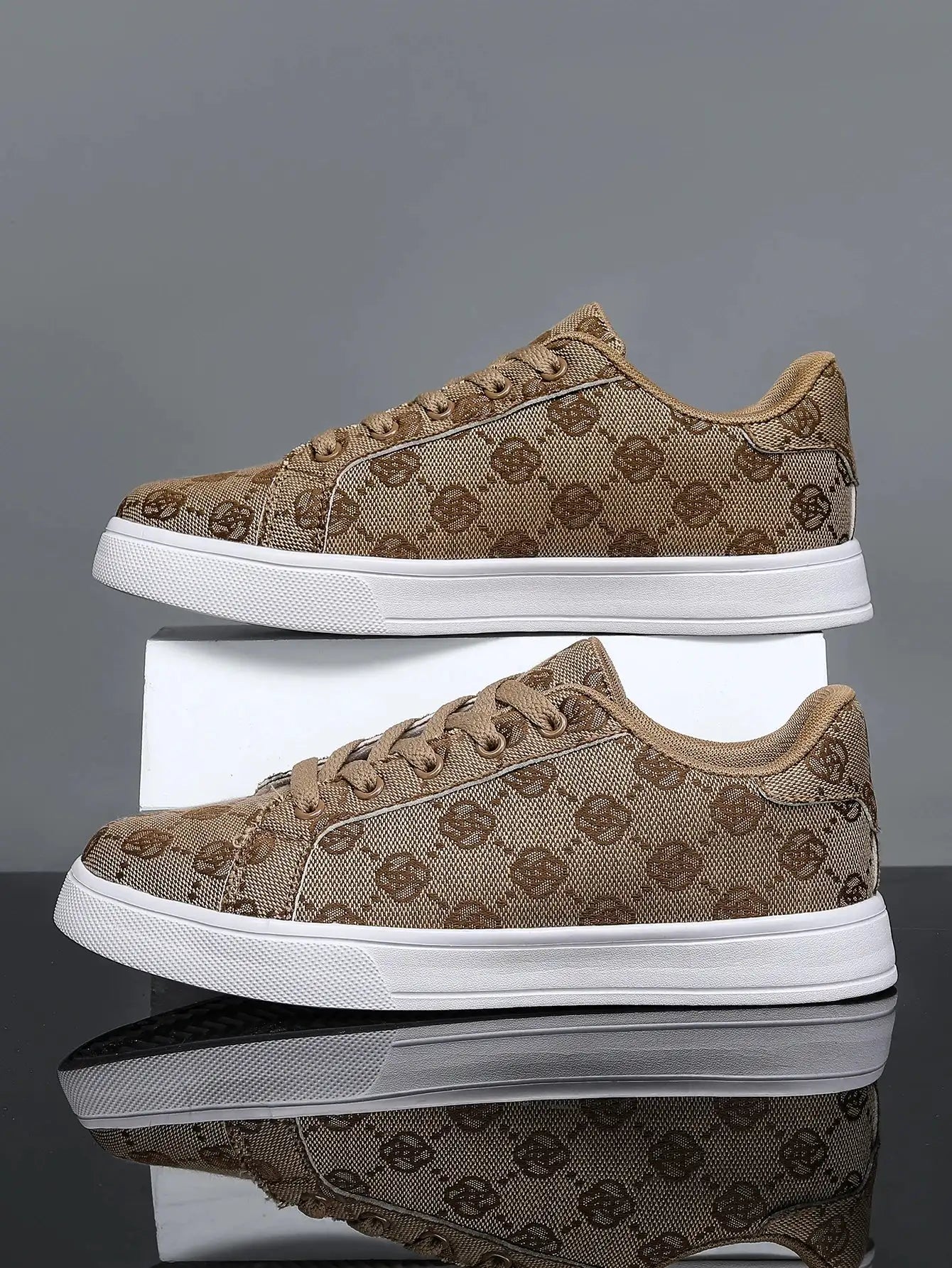 Men's Non-Slip Breathable Versatile Casual Shoes Sneakers