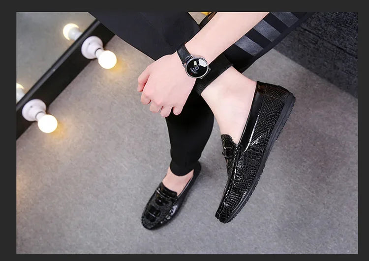 Men's Crocodile Pattern Trendy Breathable Shoes