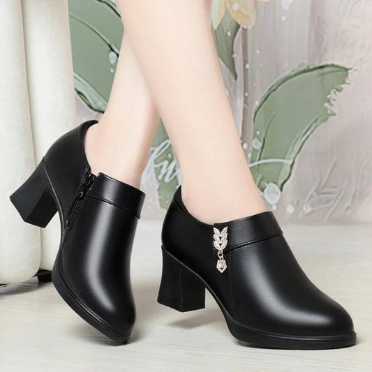 Women's Chunky Heel Soft Leather Zipper Closure Pumps