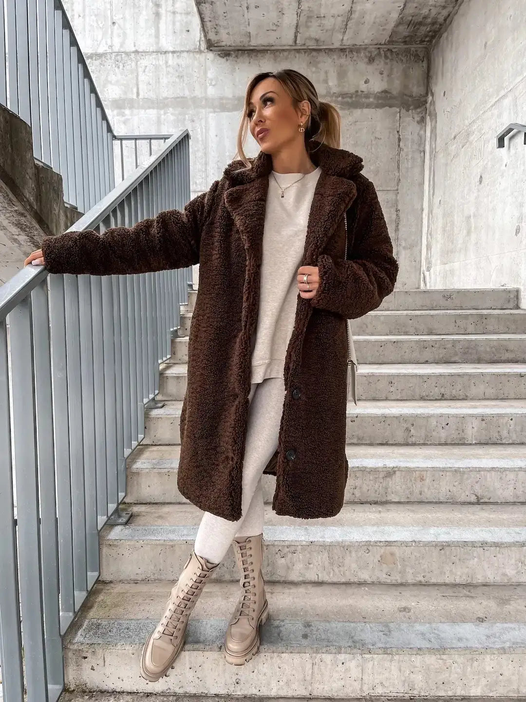 Women's Long Sleeved Collared Fleece Coat