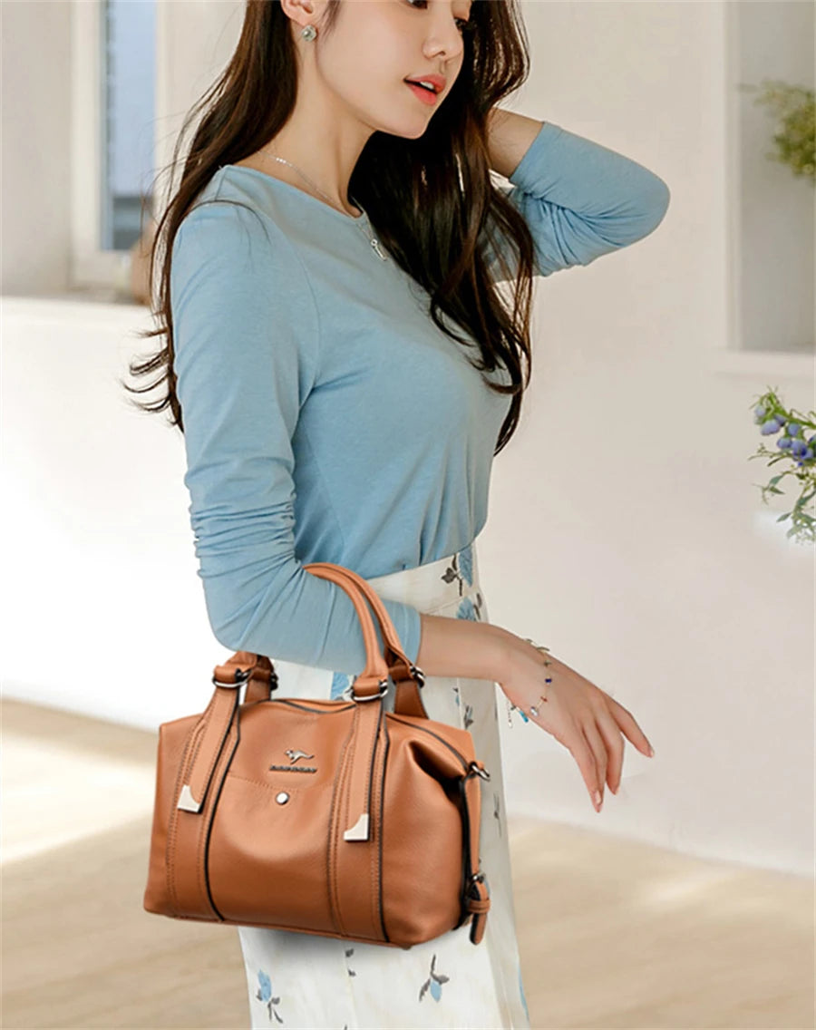 Woman's Luxury Designer Trendy Large Capacity Leather Handbag