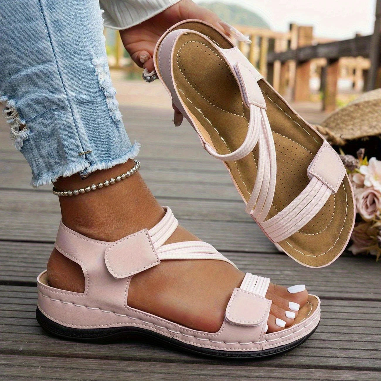Women's Open Toed Retro Thick Soled Comfortable Sandals