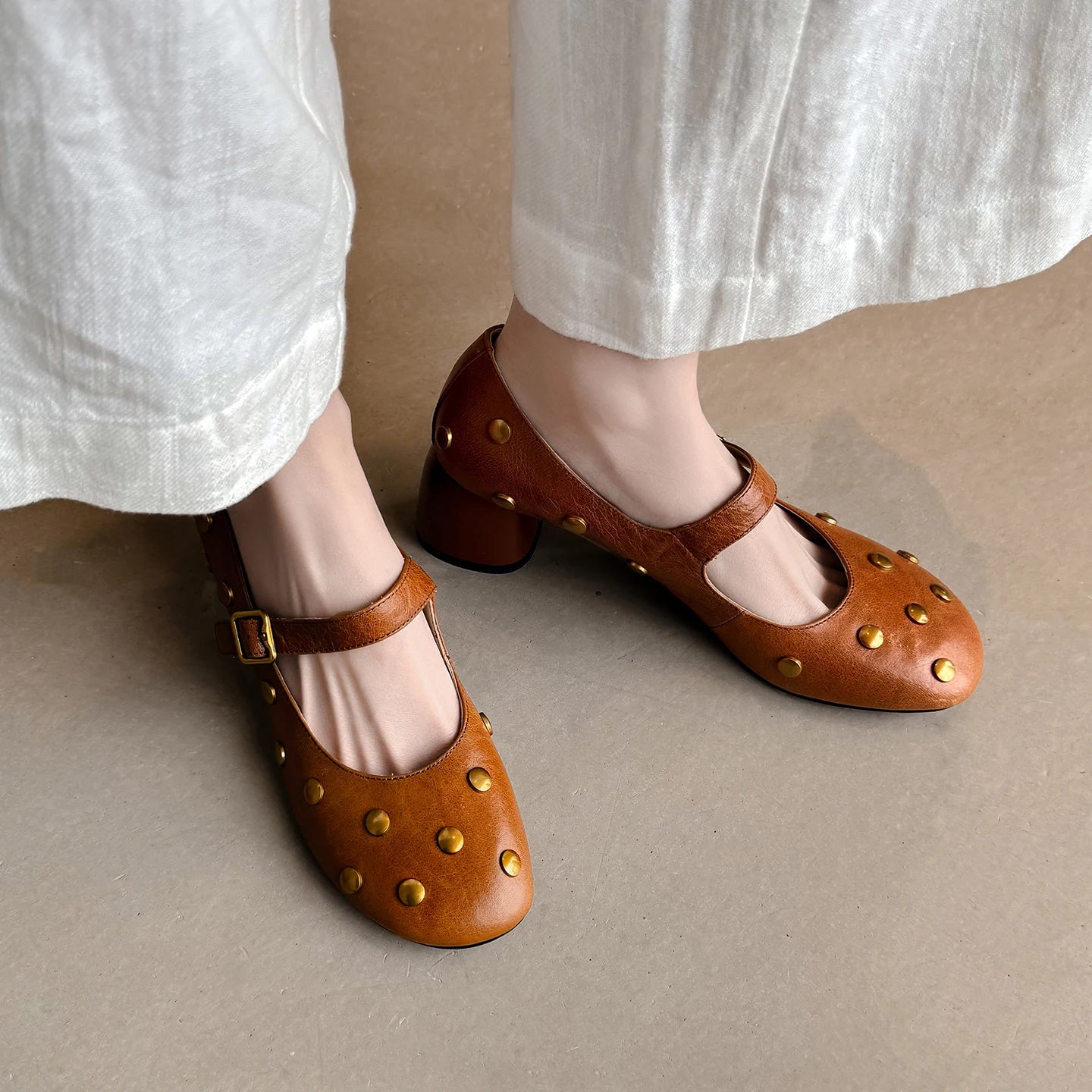 Women's Natural Cow Leather High Heels Rivets Pumps Shoes