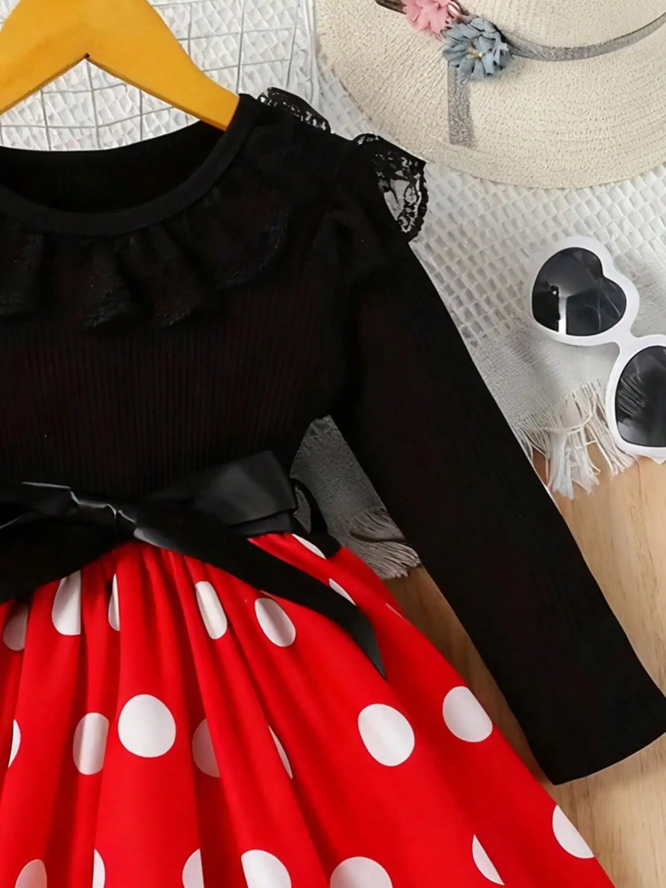 Girls' Polka Dot Pattern Belt dress