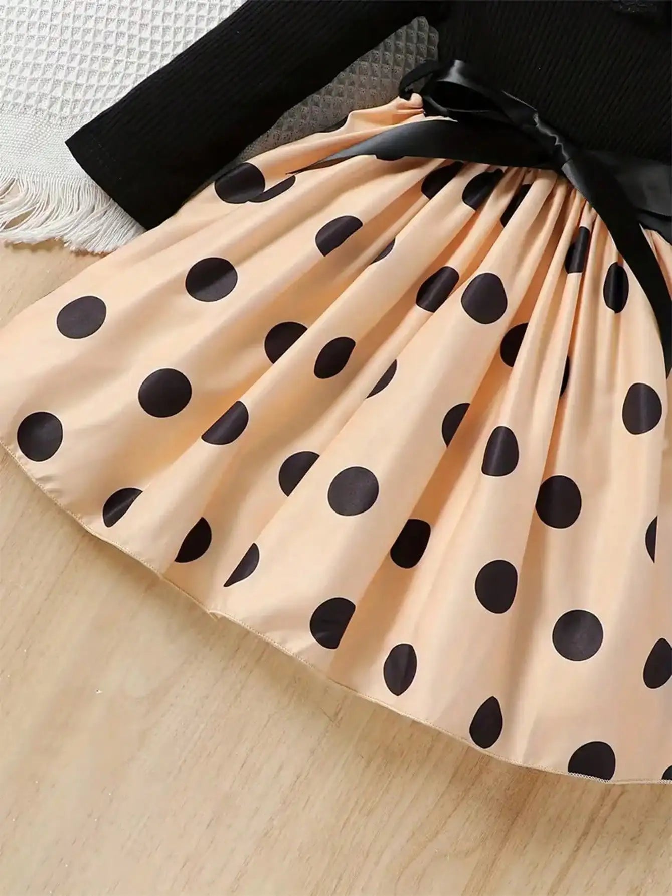 Girls' Polka Dot Pattern Belt dress